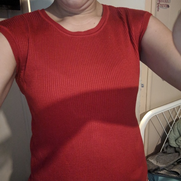 Calvin Klein blouse and green jeans - Picture 3 of 4